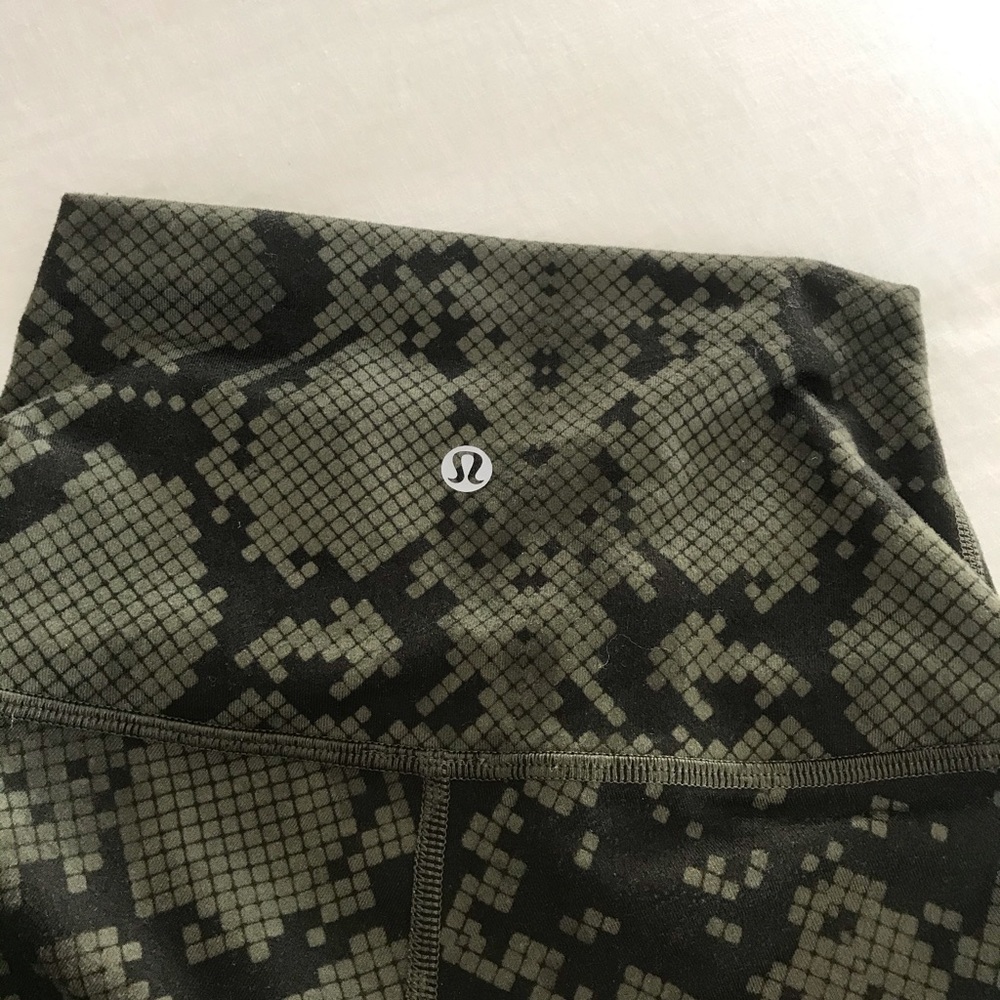 Lululemon leggings